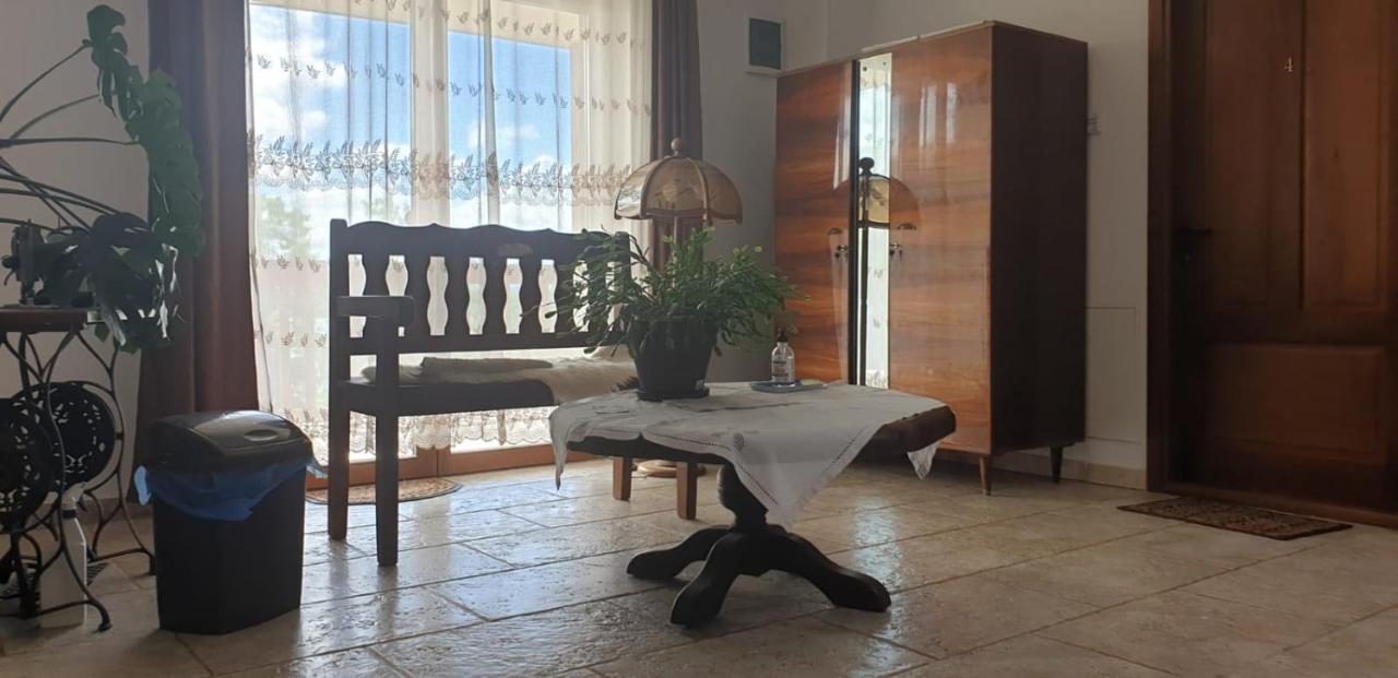 Casa Paduricea Hotel Dezmir Ngoại thất bức ảnh
